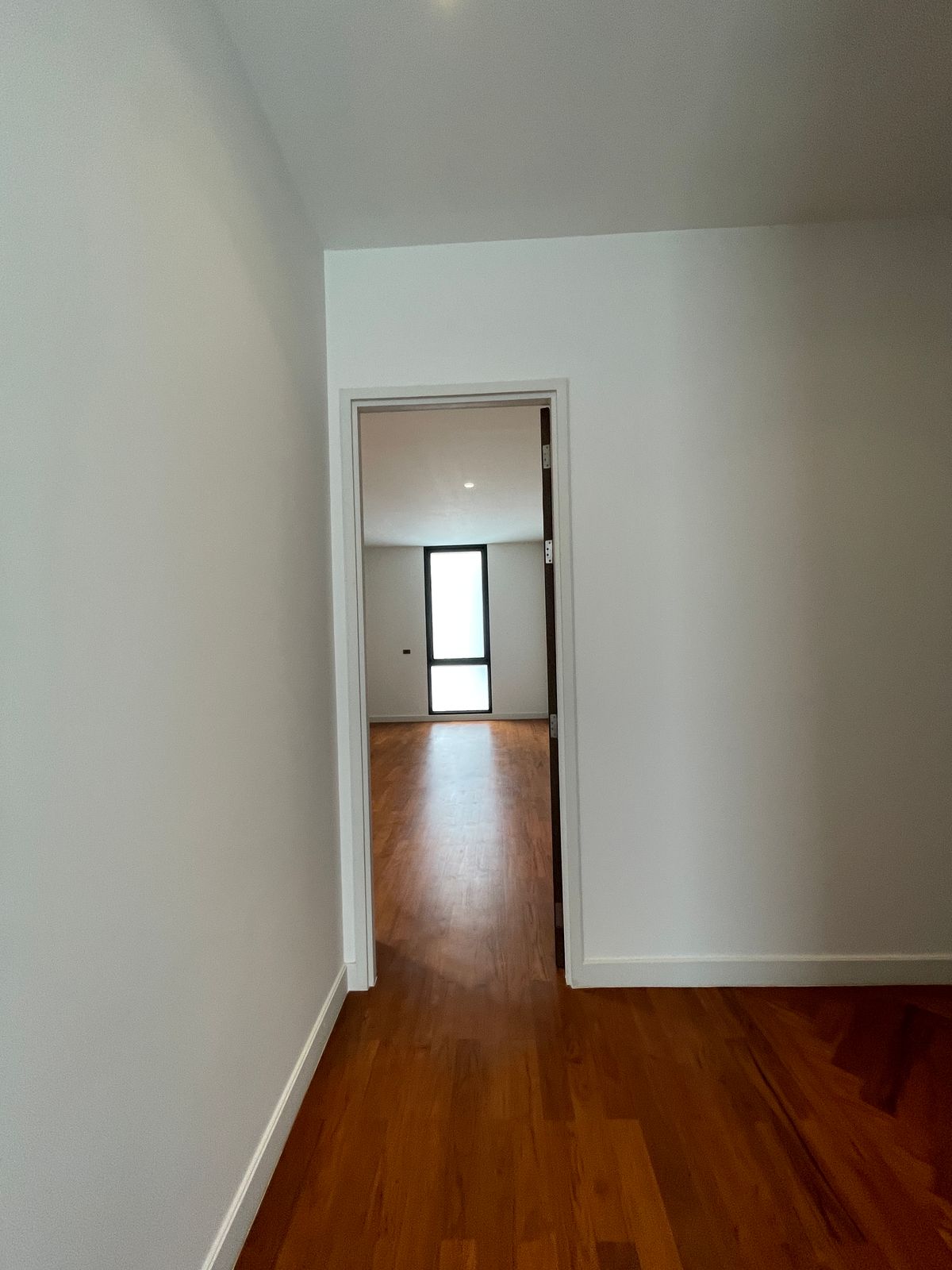 ขายบ้านรามคำแหง หัวหมาก : บ้าน Super Luxury “ARNA Rama9” 4 ห้องนอน 5 ห้องน้ำ 3 ที่จอดรถ บ้านเดี่ยว 3 ชั้น + ดาดฟ้า สไตล์ Super Luxury บนทำเลศักยภาพสูงใจกลางพระราม 9 – รามคำแหง ใจกลางเมือง ใกล้รถไฟฟ้าสายสีส้ม 