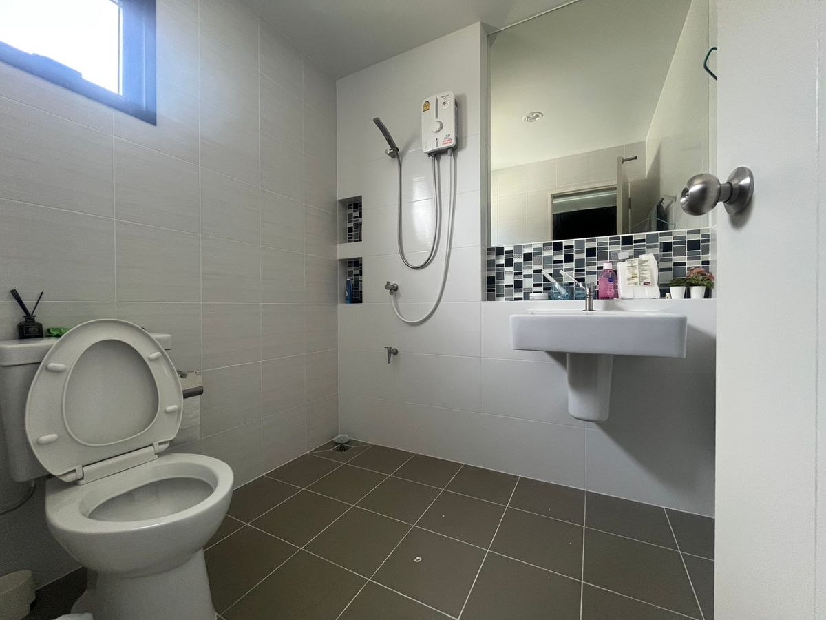 For SaleHousePhutthamonthon, Salaya : Kanasiri Salaya - Pinklao / 4 Bedrooms (Sale), Kanasiri Salaya - Pinklao / 4 Bedrooms (For Sale) BALL085