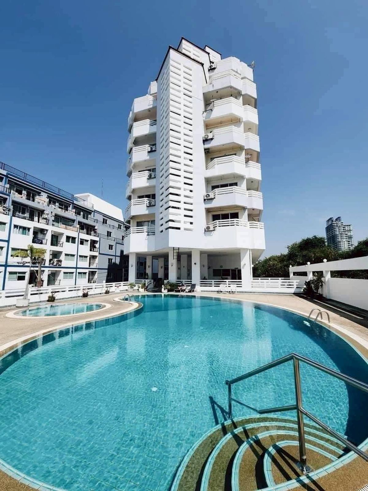 For SaleCondoPattaya, Bangsaen, Chonburi : Condo Tailjan Jomtien Soi 16, Urgent sale