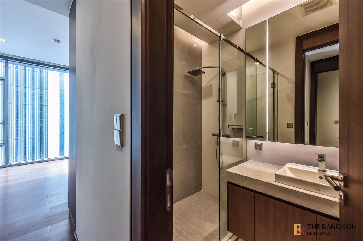 For SaleCondoNana, North Nana,Sukhumvit13, Soi Nana :  ⚡Luxury Unit Available Now!⚡  Q1 Sukhumvit Near  BTS NANA 