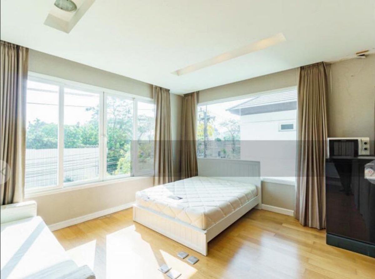 For SaleHouseSamut Prakan,Samrong : Single house with land, Village, Mill / 7 Bedrooms (Sale), Windmill Village / House Land 7 Bedrooms (For Sale) AIM003