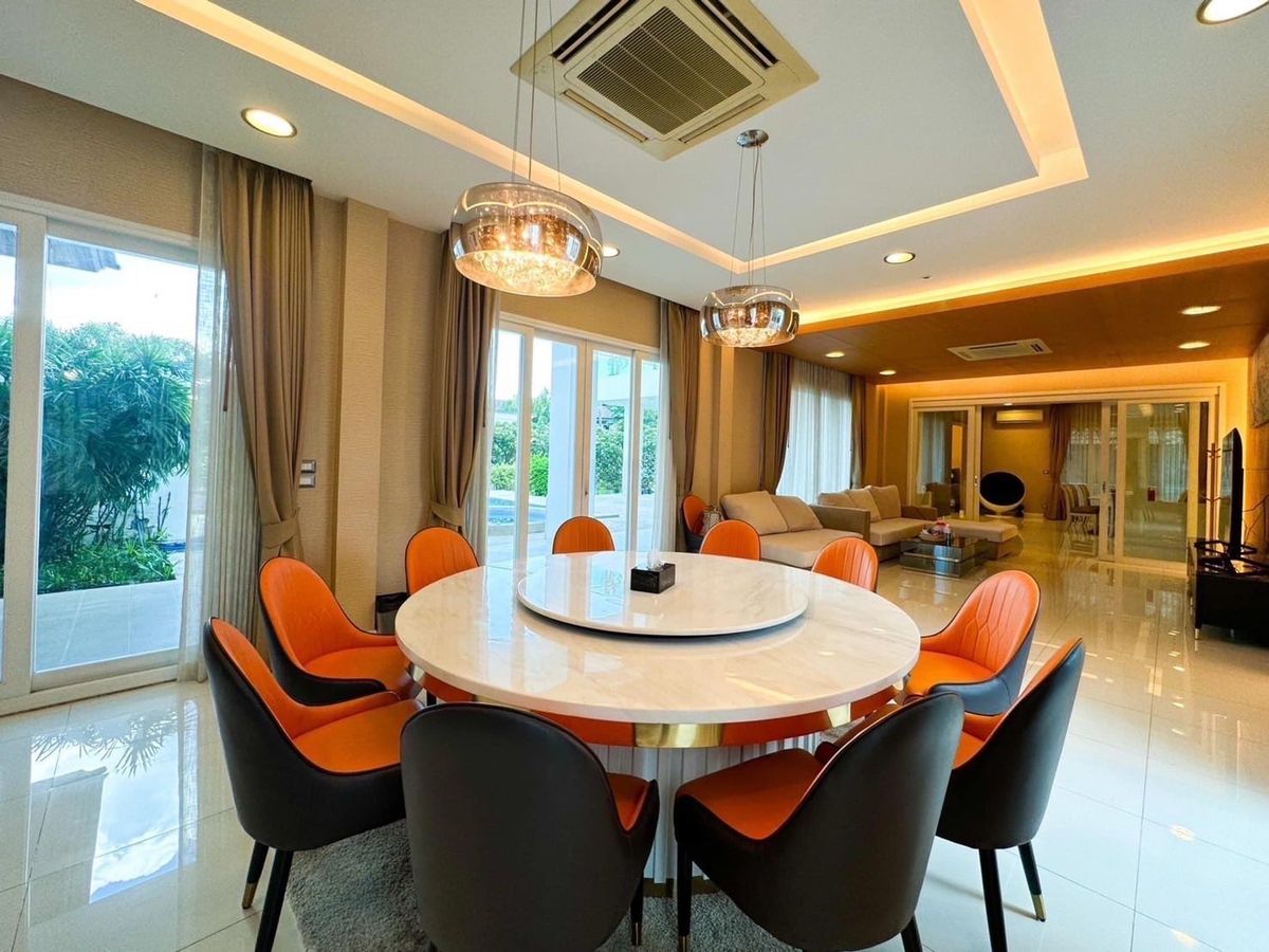 For SaleHouseSamut Prakan,Samrong : Single house with land, Village, Mill / 7 Bedrooms (Sale), Windmill Village / House Land 7 Bedrooms (For Sale) AIM003