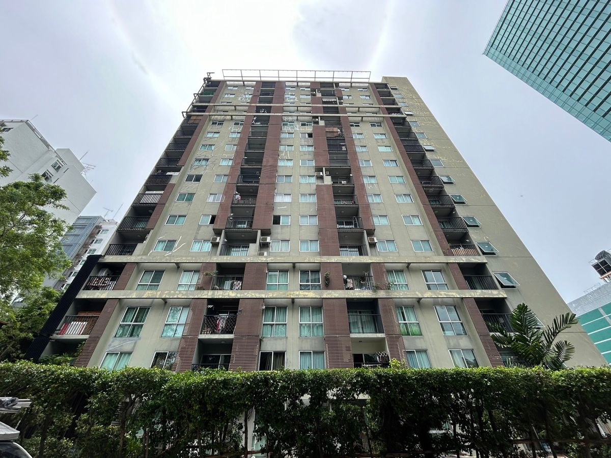 For SaleCondoRama9, Petchburi, RCA : CIMB 0157: A Space Hide Away-Ratchada