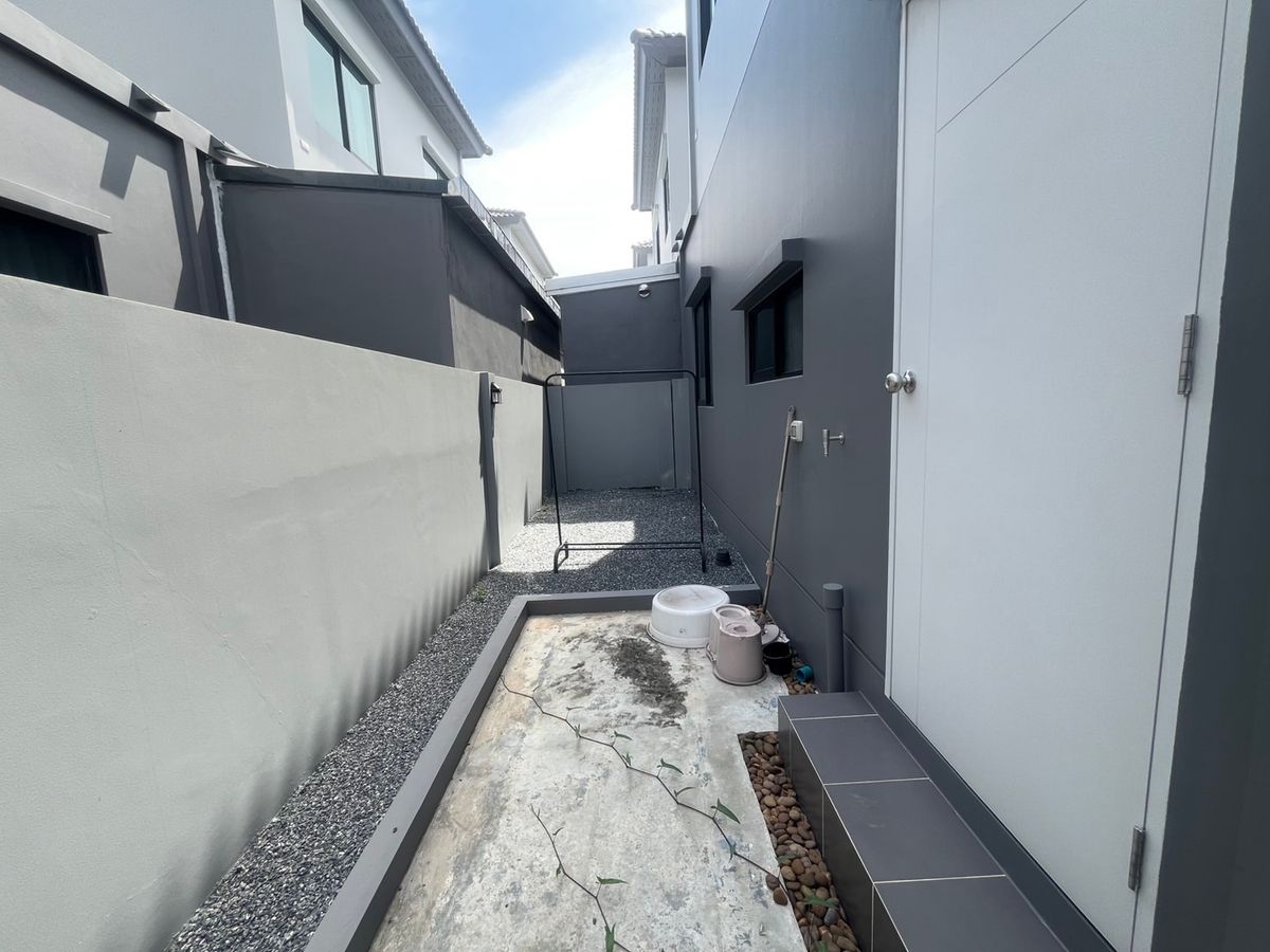 For SaleHousePhutthamonthon, Salaya : Kanasiri Salaya - Pinklao / 4 Bedrooms (Sale), Kanasiri Salaya - Pinklao / 4 Bedrooms (For Sale) BALL085