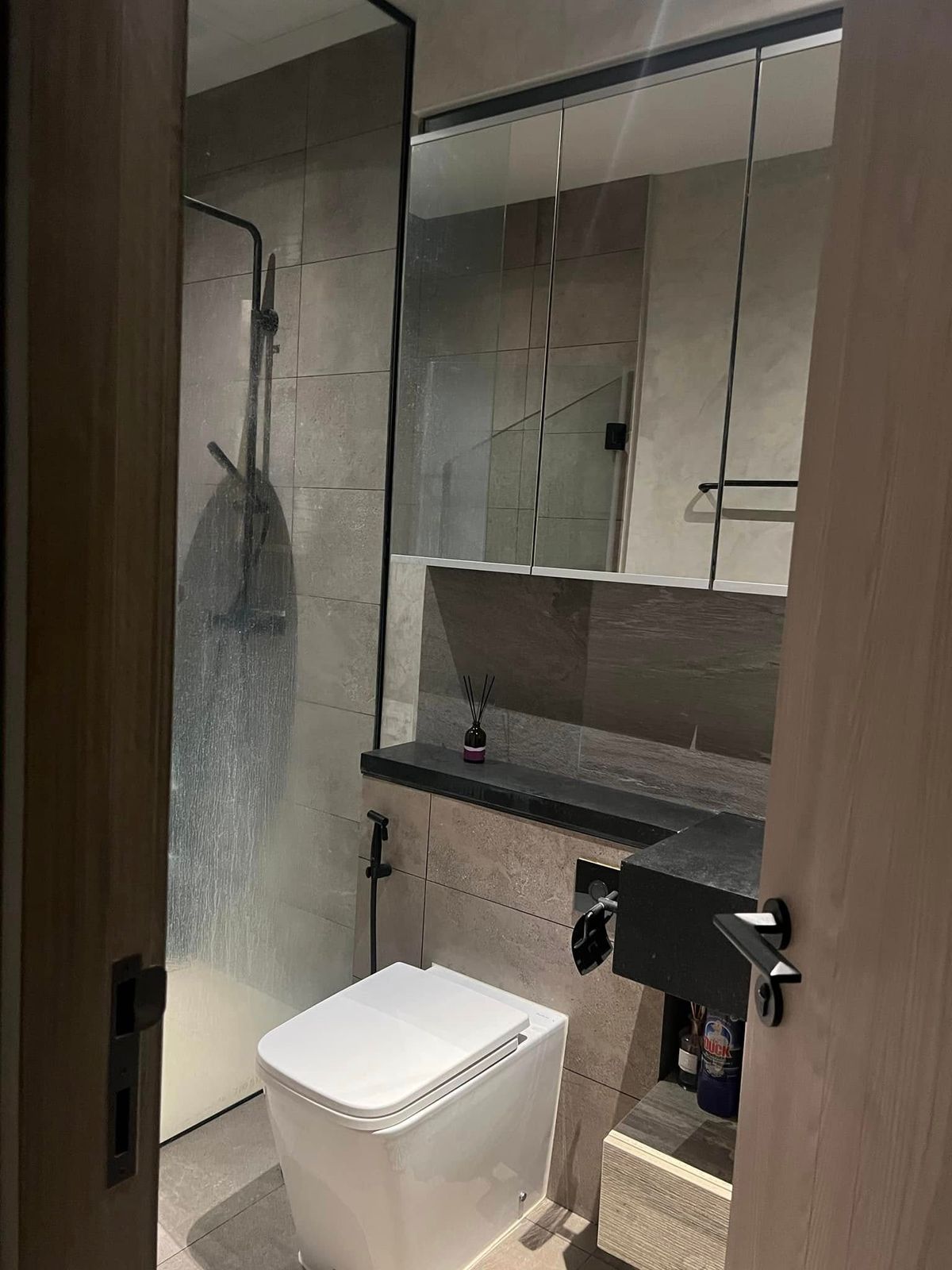 ขายคอนโดสุขุมวิท อโศก ทองหล่อ : The Lofts Asoke / โครงการคุณภาพ ใจกลางอโศก ใกล้ MRT เพชรบุรี ราคาดีที่สุดในตลาด / 1 นอน 36 ตร.ม. โทร 0937890899