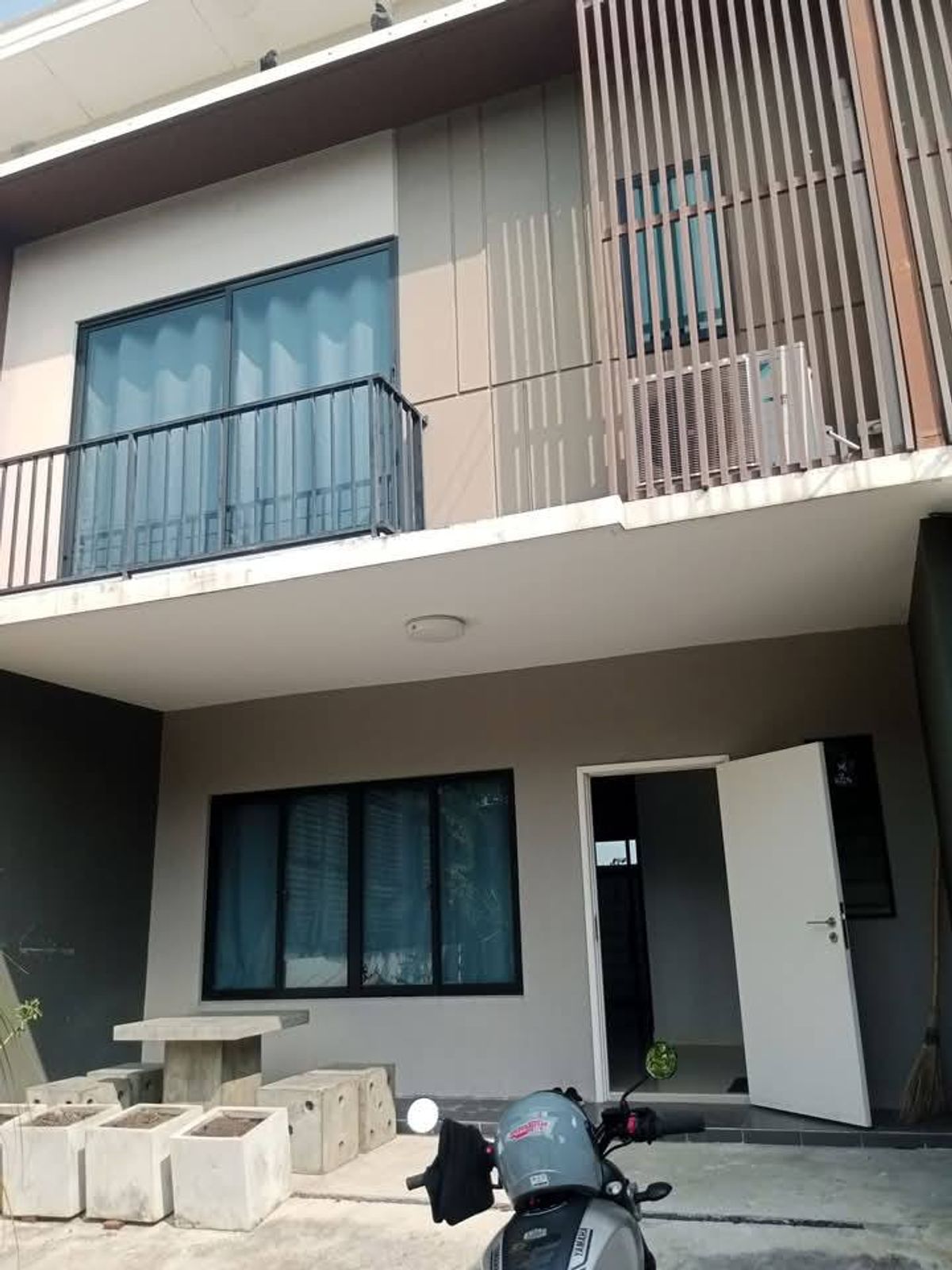 For SaleTownhomeLadkrabang, Suwannaphum Airport : Townhouse The Connect Onnut - Ring Road 2 /3 Bedrooms (Sale), The Connect Onnut - Wongwaen 2 / Townhouse 3 Bedrooms (For Sale) Aim038