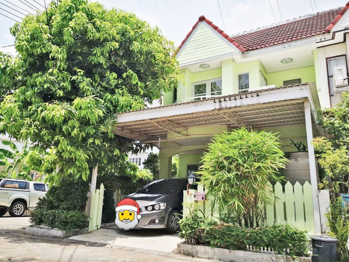 ให้เช่าทาวน์โฮมนวมินทร์ รามอินทรา : 🏡 ทาวน์เฮาส์ห้องมุมหลังใหญ่ พร้อมสวนเล็กๆ ข้างบ้าน – ซ.ร่วมมิตรพัฒนา ใกล้ห้าแยกวัชรพล ✨ เดินทางสะดวก ใกล้ทางด่วนวัชรพล – กาญจนาภิเษก และวงแหวนมอเตอร์เวย์ 🚉 ใกล้รถไฟฟ้าสายสีชมพู สถานีวัชรพล