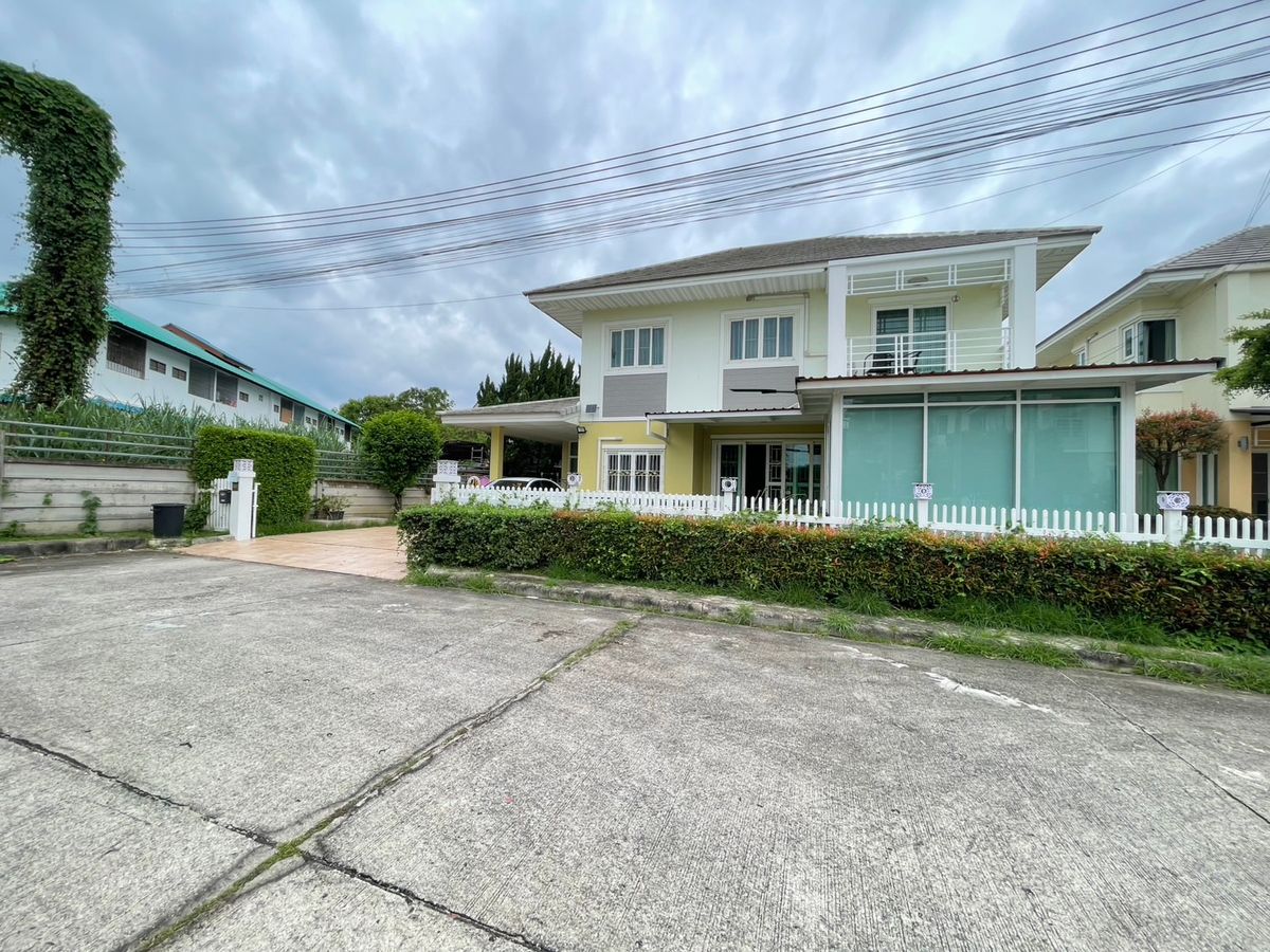 ให้เช่าบ้านเชียงใหม่ : Y8 เช่า บ้านเดี่ยว  สุเทพ มุม 4 นอน 3 น้ำ ออฟฟิศ 40,000 บาท