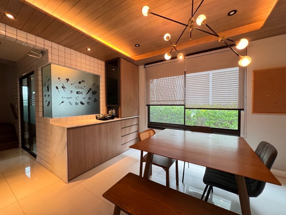 ให้เช่าบ้านบางนา แบริ่ง ลาซาล : 💥ForRent💥3Bed • Mantana Bangna KM.7 🏡 Near Mega Bangna 5 mins‼️ Private Garden 🌳 Ready to move in ‼️  Fully Furnished ✨