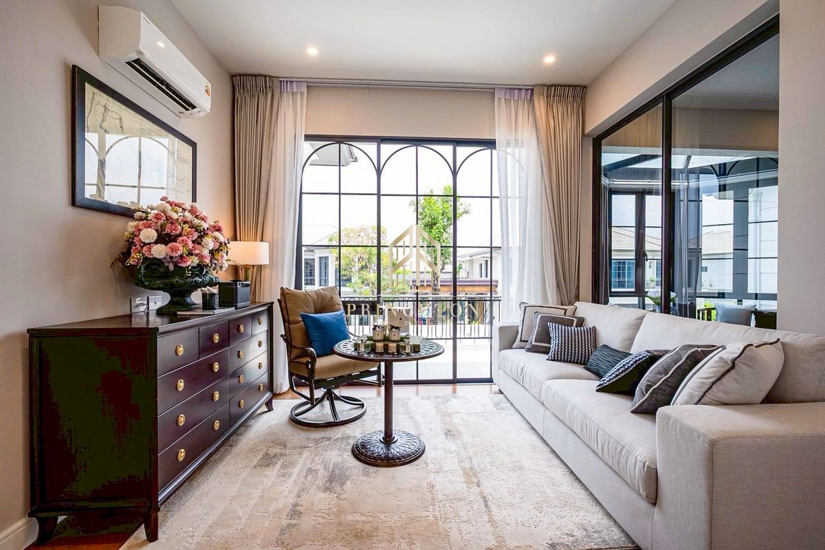 บ้านพัฒนาการ ศรีนครินทร์ : บ้านหรูสไตล์คฤหาสน์ นาราสิริ กรุงเทพกรีฑา 📞092-4252445 Narasiri Krungthep Kreetha