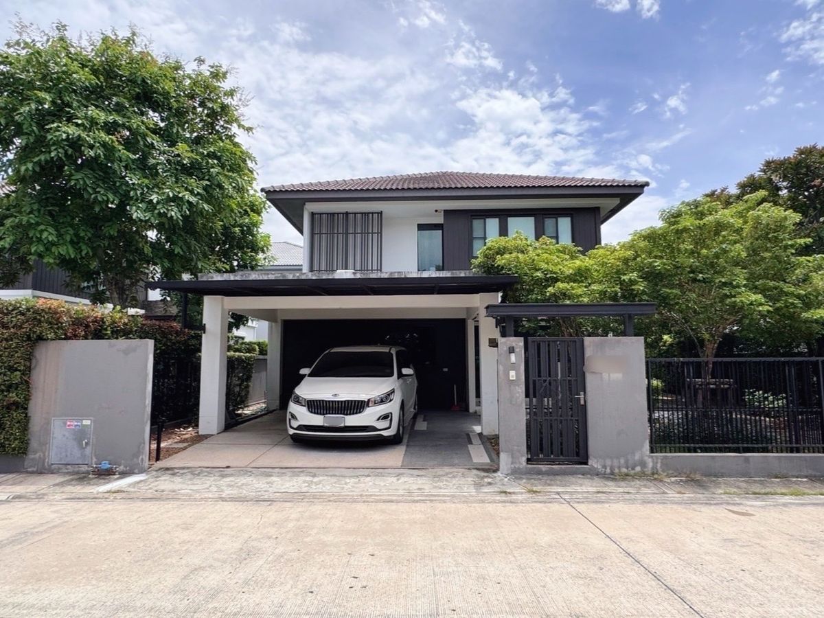 ให้เช่าบ้านบางนา แบริ่ง ลาซาล : 💥ForRent💥3Bed • Mantana Bangna KM.7 🏡 Near Mega Bangna 5 mins‼️ Private Garden 🌳 Ready to move in ‼️  Fully Furnished ✨