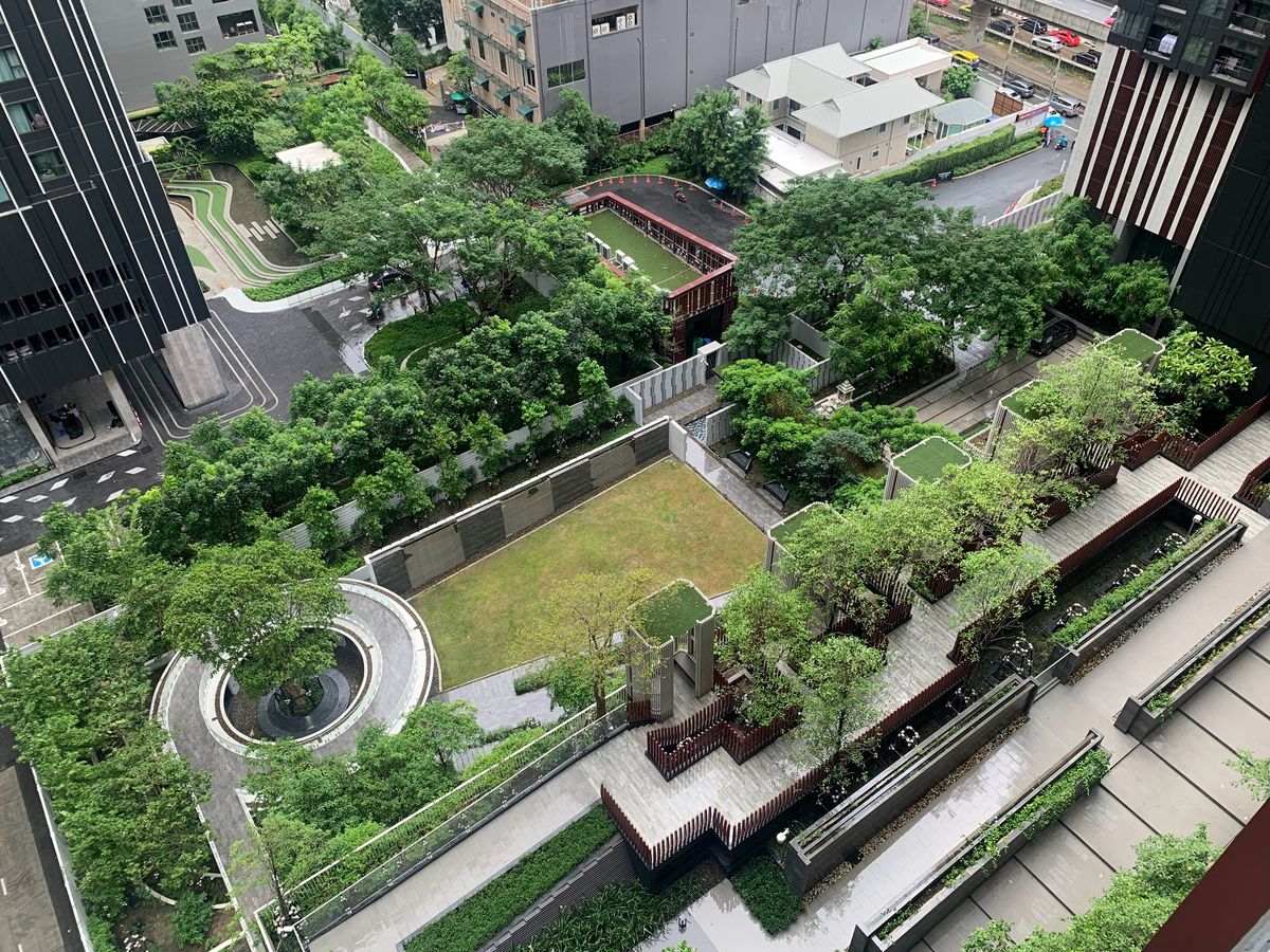 For RentCondoRama9, Petchburi, RCA : For rent Life Asoke Hype Price 24,000 baht [LAH0024]