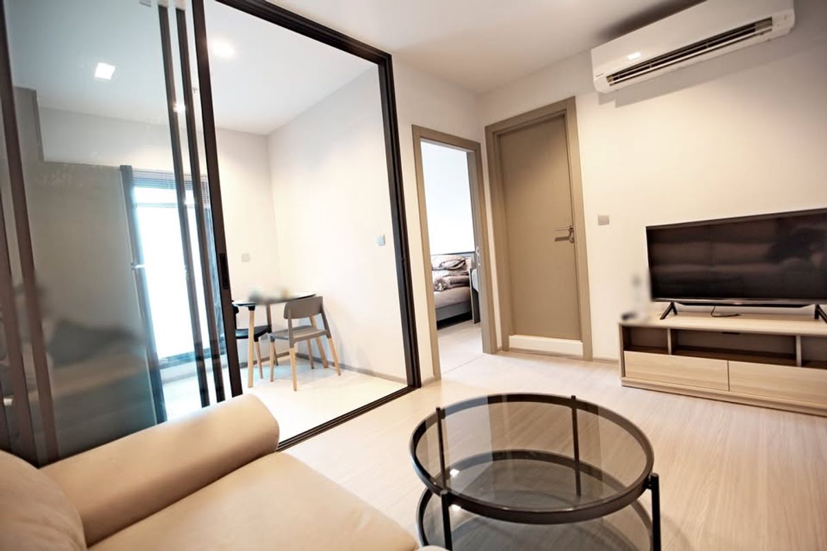 For RentCondoRama9, Petchburi, RCA : For rent Life Asoke Rama 9 Price 21,000 baht [LAR0021]
