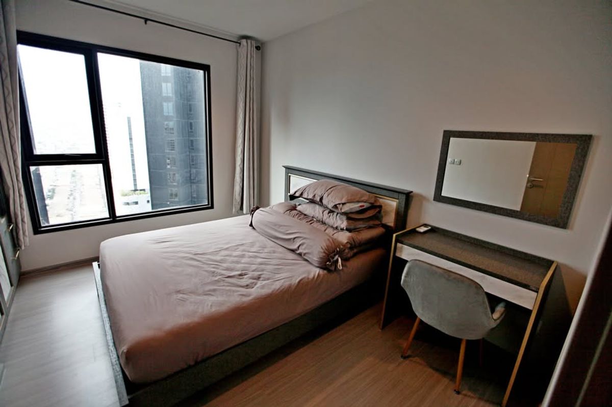 For RentCondoRama9, Petchburi, RCA : For rent Life Asoke Rama 9 Price 21,000 baht [LAR0021]