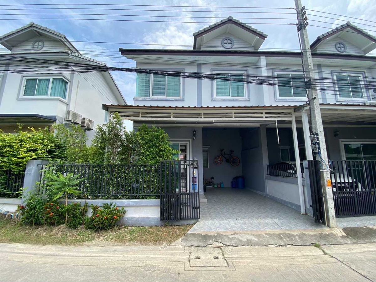 ขายทาวน์โฮมพิษณุโลก : ขายทาวน์โฮม พร้อมเฟอร์นิเจอร์ 83 ตร.ม. ใกล้ ใกล้ เซ็นทรัลพิษณุโลก
