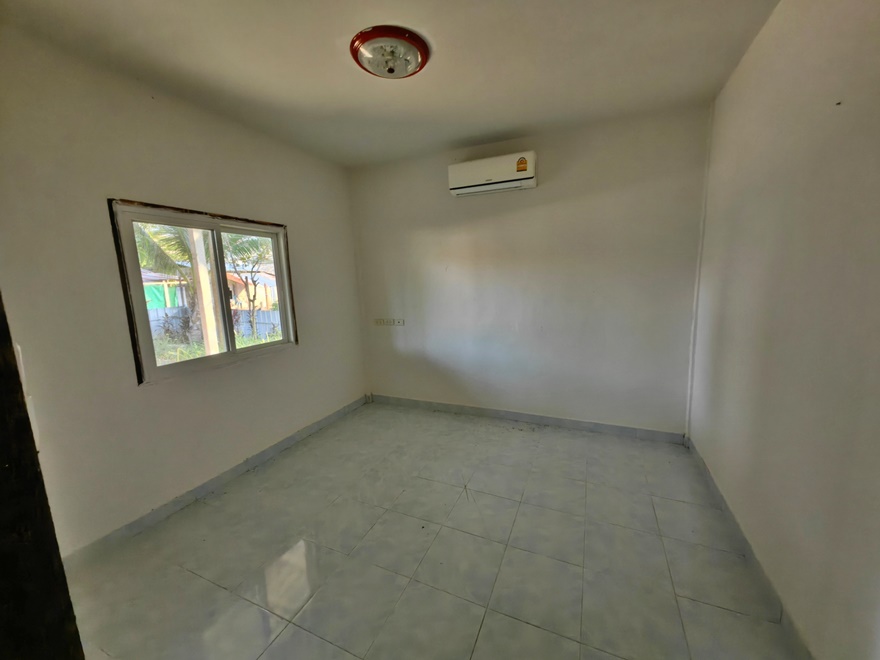 For SaleHousePattaya, Bangsaen, Chonburi : 🔥Urgent sale of a 1-storey house🔥 39/2 Village No. 11, Huai Yai Subdistrict, Bang Lamung District, Chonburi Province (Selling at cost price)