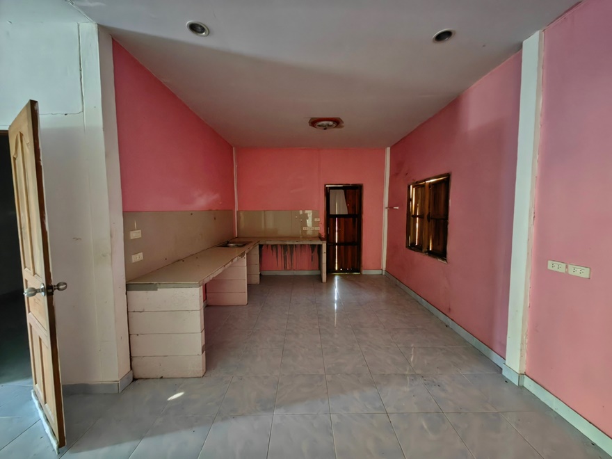 For SaleHousePattaya, Bangsaen, Chonburi : 🔥Urgent sale of a 1-storey house🔥 39/2 Village No. 11, Huai Yai Subdistrict, Bang Lamung District, Chonburi Province (Selling at cost price)