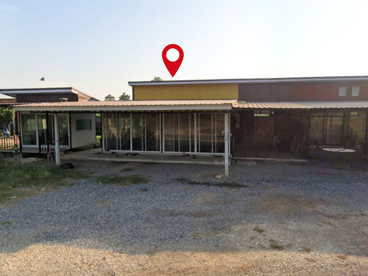 ขายทาวน์โฮมพิษณุโลก : ขายทาวน์เฮาส์หลังใหญ่ 384 ตร.ม. ใกล้ ม.นเรศวร