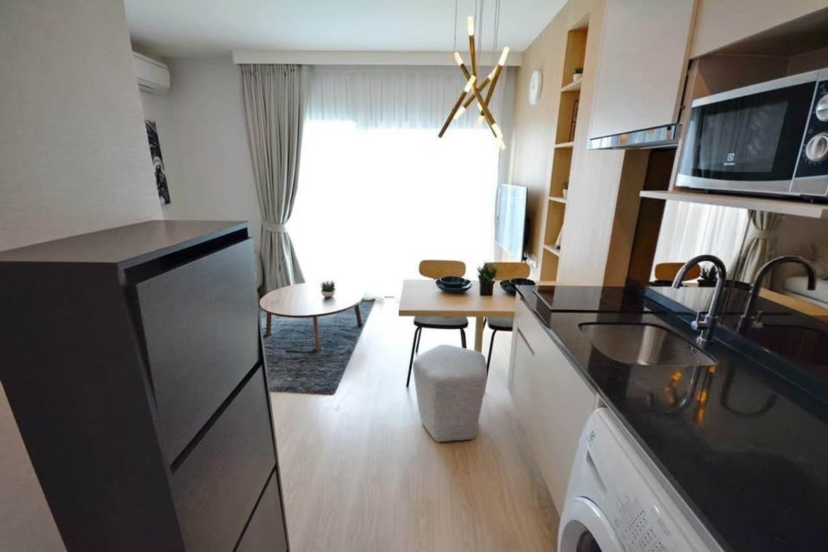 For RentCondoRatchadapisek, Huaikwang, Suttisan : For rent Noble Revolve Ratchada1 Price 32,000 baht [NCr250660]