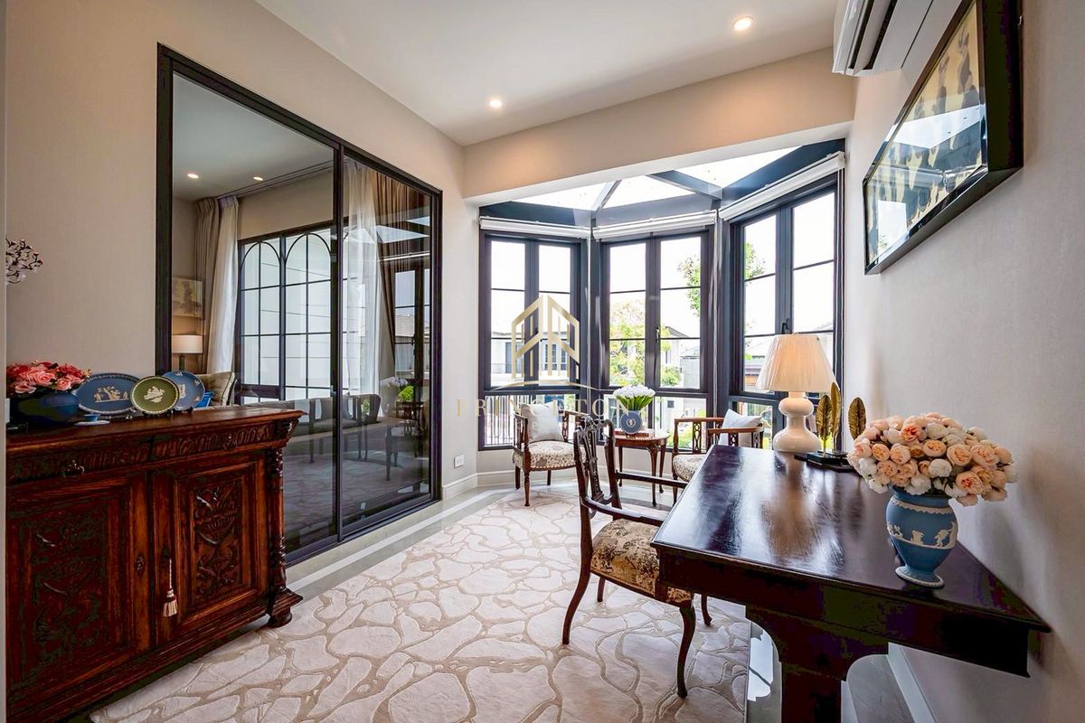 บ้านพัฒนาการ ศรีนครินทร์ : บ้านหรูสไตล์คฤหาสน์ นาราสิริ กรุงเทพกรีฑา 📞092-4252445 Narasiri Krungthep Kreetha