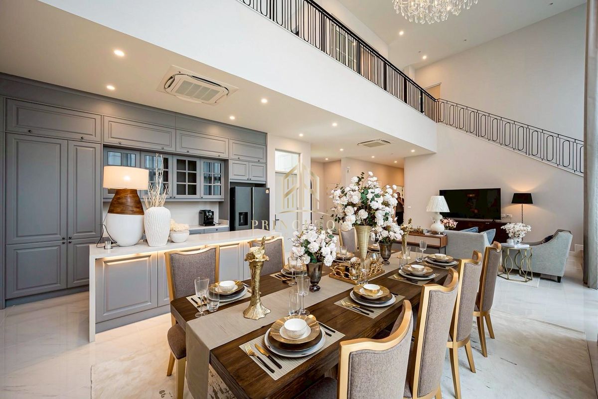 บ้านพัฒนาการ ศรีนครินทร์ : บ้านหรูสไตล์คฤหาสน์ นาราสิริ กรุงเทพกรีฑา 📞092-4252445 Narasiri Krungthep Kreetha