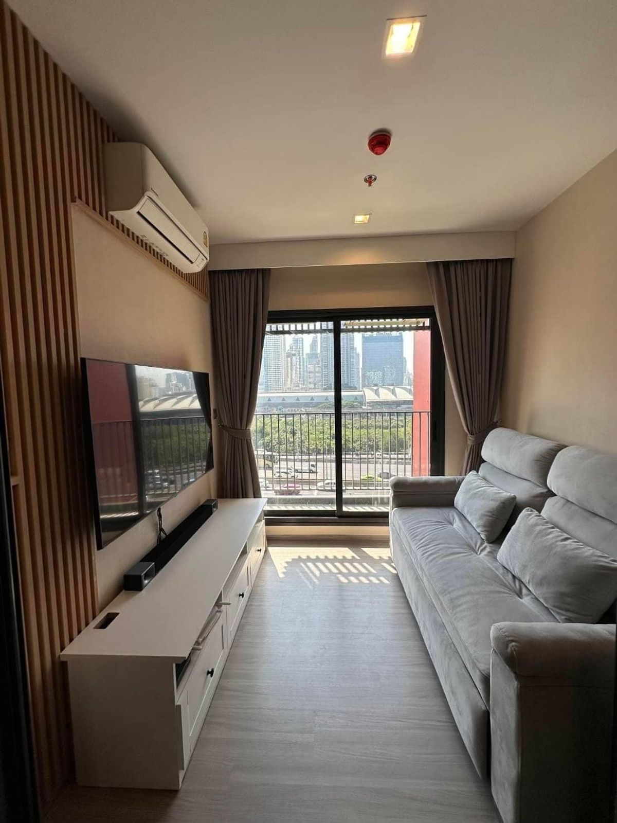 For RentCondoRama9, Petchburi, RCA : For rent Life Asoke Hype Price 26,000 baht [LAH0030]