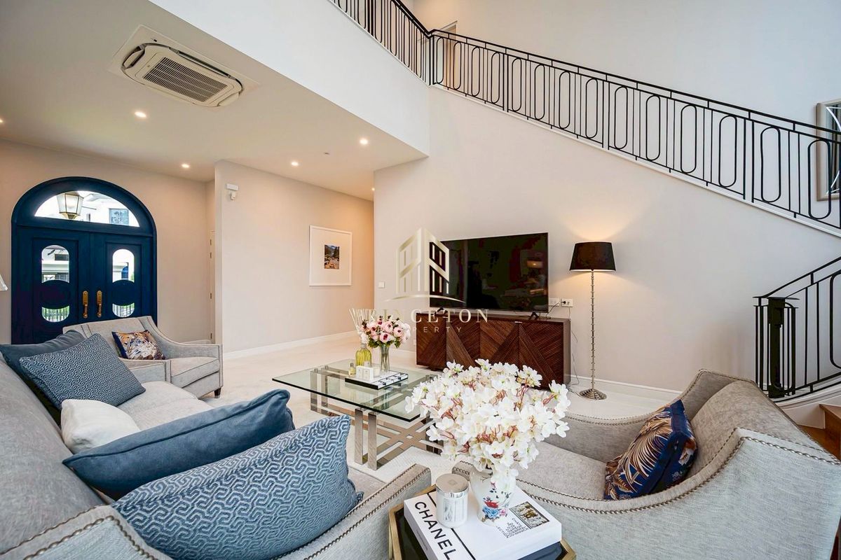 บ้านพัฒนาการ ศรีนครินทร์ : บ้านหรูสไตล์คฤหาสน์ นาราสิริ กรุงเทพกรีฑา 📞092-4252445 Narasiri Krungthep Kreetha