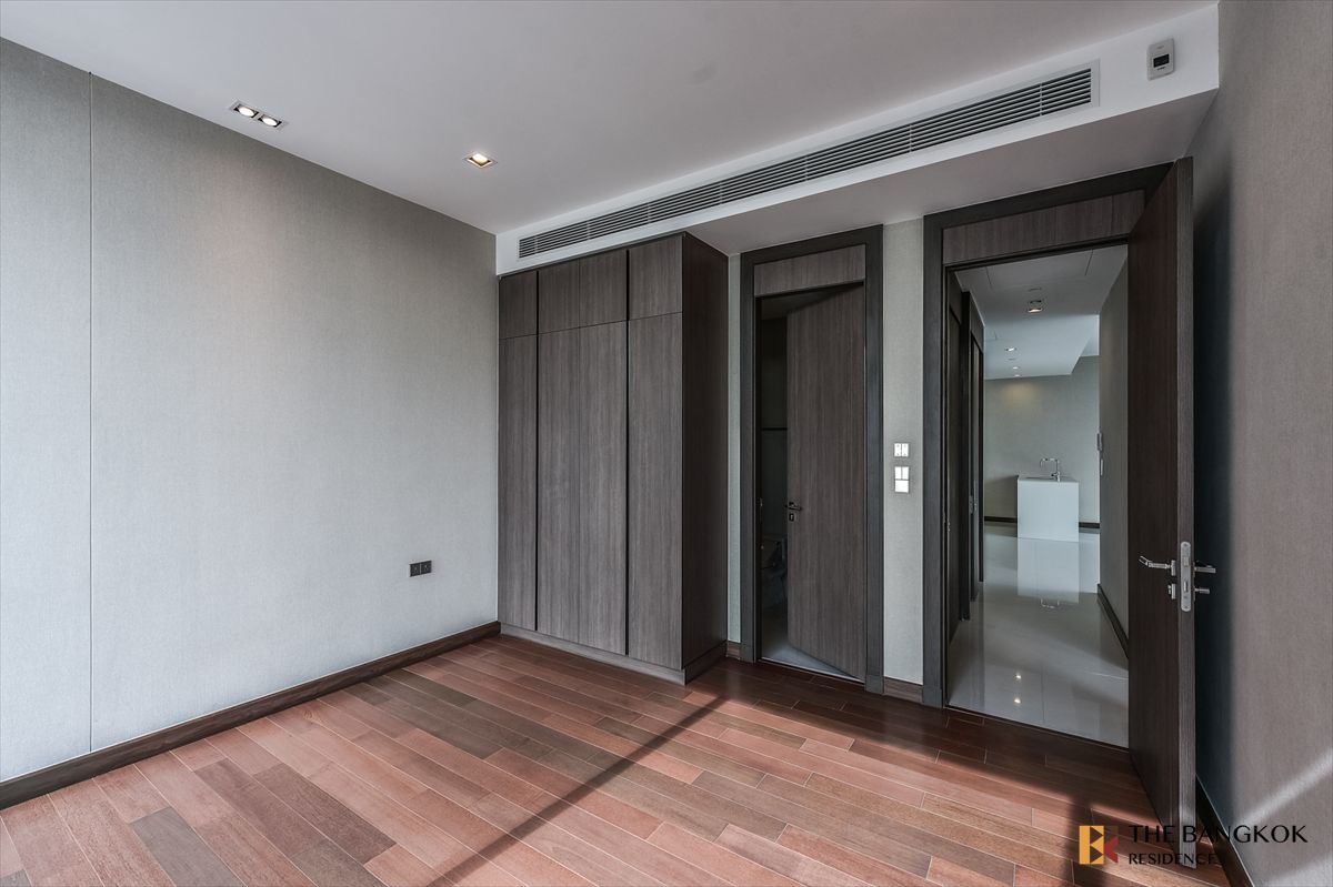 For SaleCondoNana, North Nana,Sukhumvit13, Soi Nana :  ⚡ Ultra Luxury Beautiful unit ⚡Q1 Sukhumvit, Ultra Luxury near BTS nana 