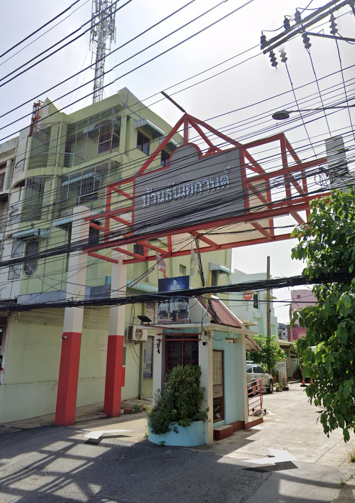 ขายทาวน์โฮมนวมินทร์ รามอินทรา : 🌟ทาวน์เฮ้าส์ 3 ชั้น 4 นอน🏡 บ้าน ธันยกานต์ วัชรพล ทำเลทอง 🛣️ ติดถนนเทพรักษ์🌟