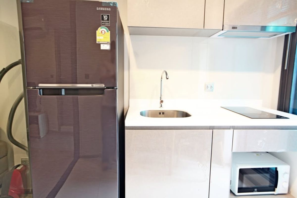 For RentCondoRama9, Petchburi, RCA : For rent Life Asoke Rama 9 Price 21,000 baht [LAR0021]