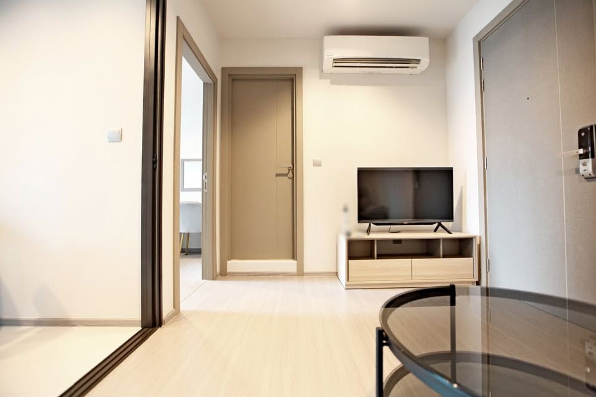 For RentCondoRama9, Petchburi, RCA : For rent Life Asoke Rama 9 Price 21,000 baht [LAR0021]