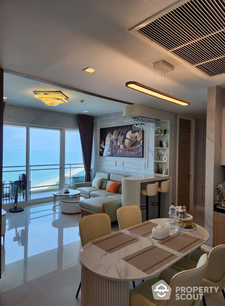 For SaleCondoPattaya, Bangsaen, Chonburi : 2-BR Condo at Reflection Jomtien Beach Pattaya close to Pattaya