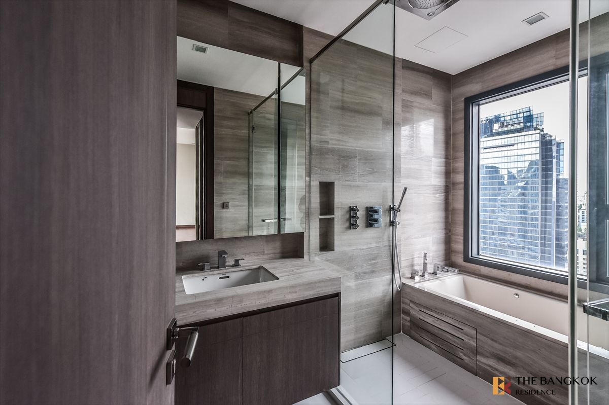 For SaleCondoNana, North Nana,Sukhumvit13, Soi Nana :  🔥 Available Unit 🔥 Available Unit, Q1 Sukhumvit, Ultra Luxury near BTS nana 