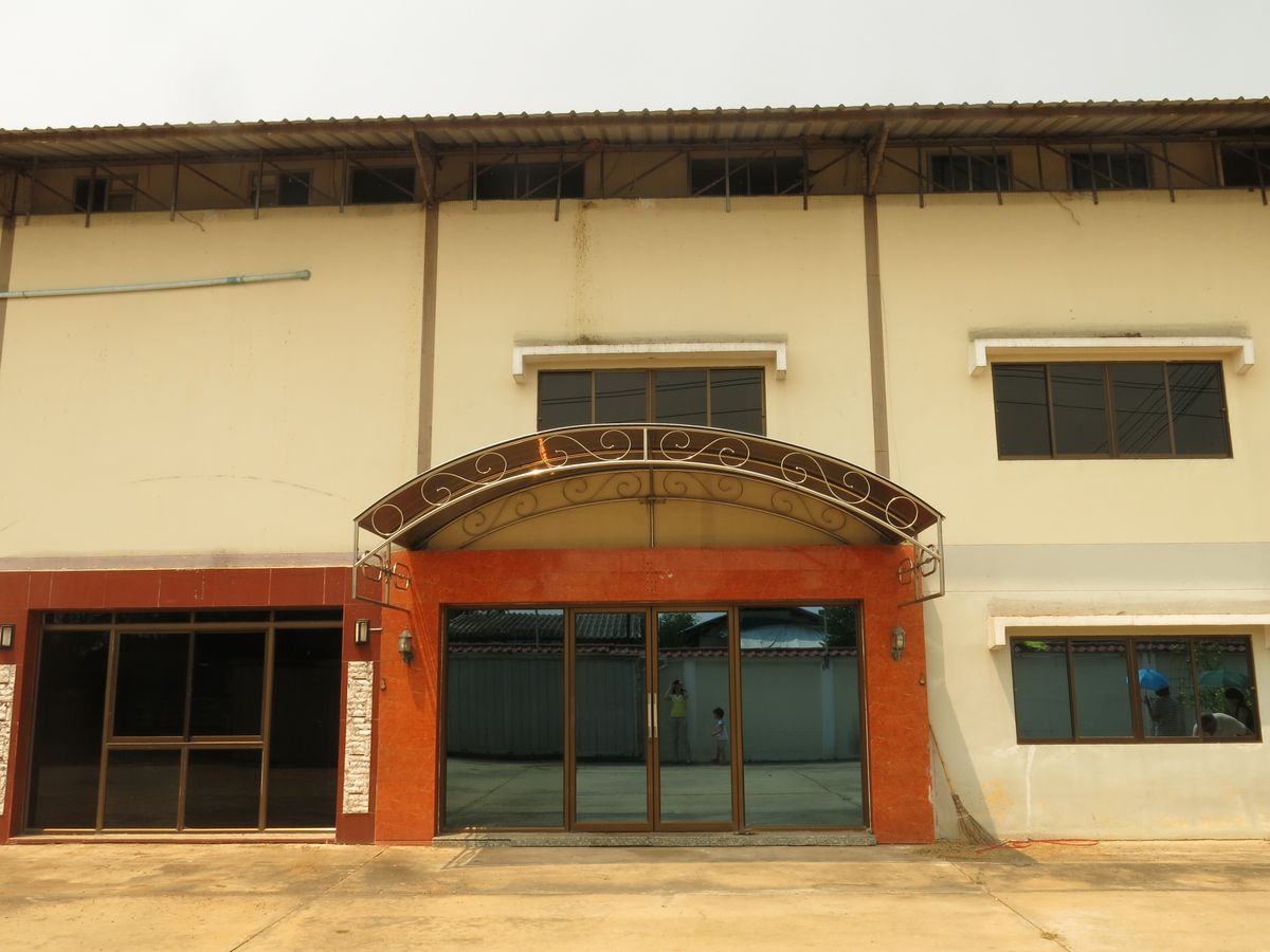 For SaleWarehousePhutthamonthon, Salaya : Cheap warehouse-office for sale Mahidol Salaya area