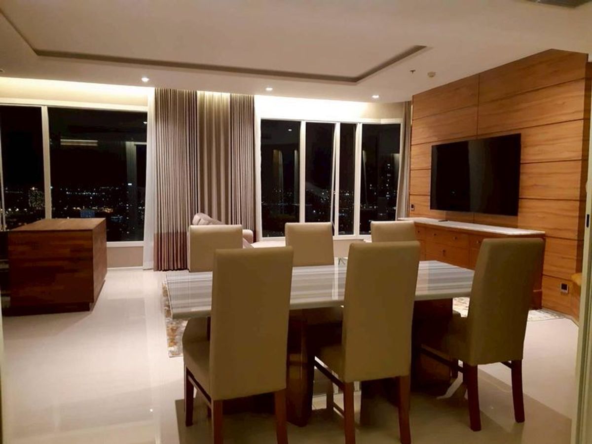 ให้เช่าคอนโดสาทร นราธิวาส : 🌇Menam residences for RENT 3B 2B "  (ให้เช่า คอนโด แม่น้ำ เรสซิเดนท์ 3B 2B) / 165 sqm