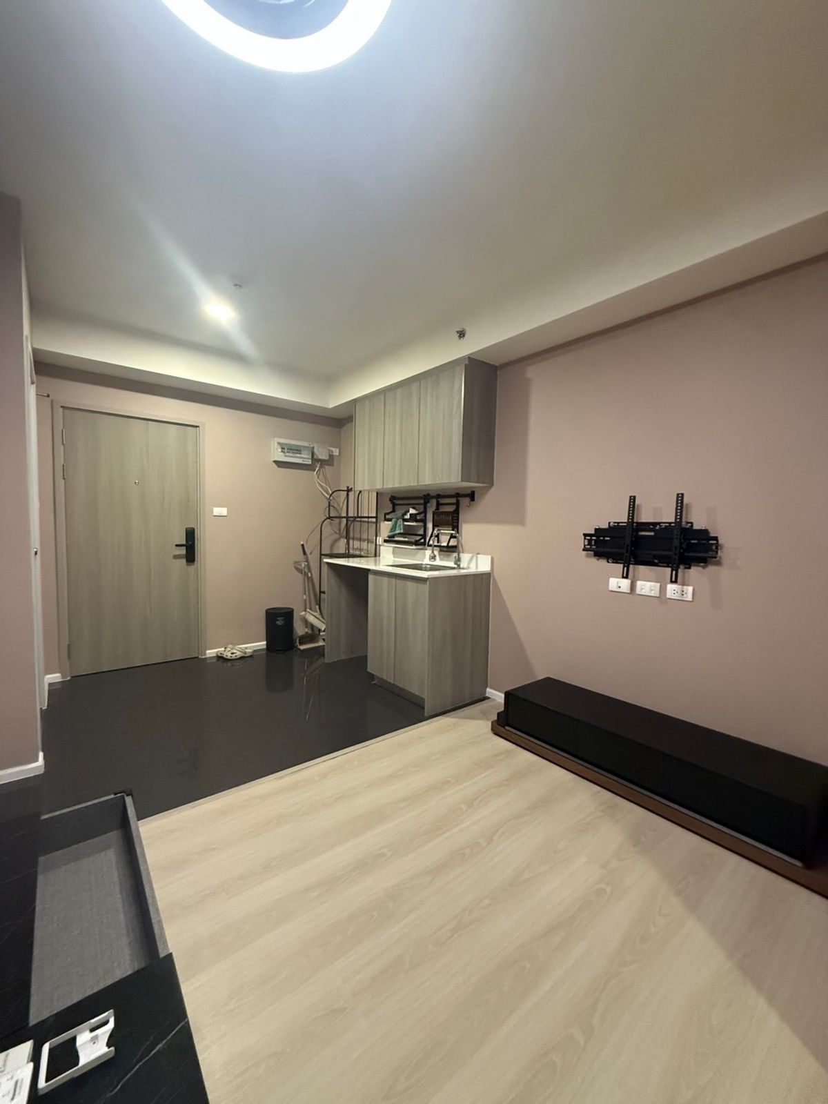 For RentCondoBangna, Bearing, Lasalle : The room is available for rent. A Space Mega Bangna: A Space Mega Bangna 1 bedroom
