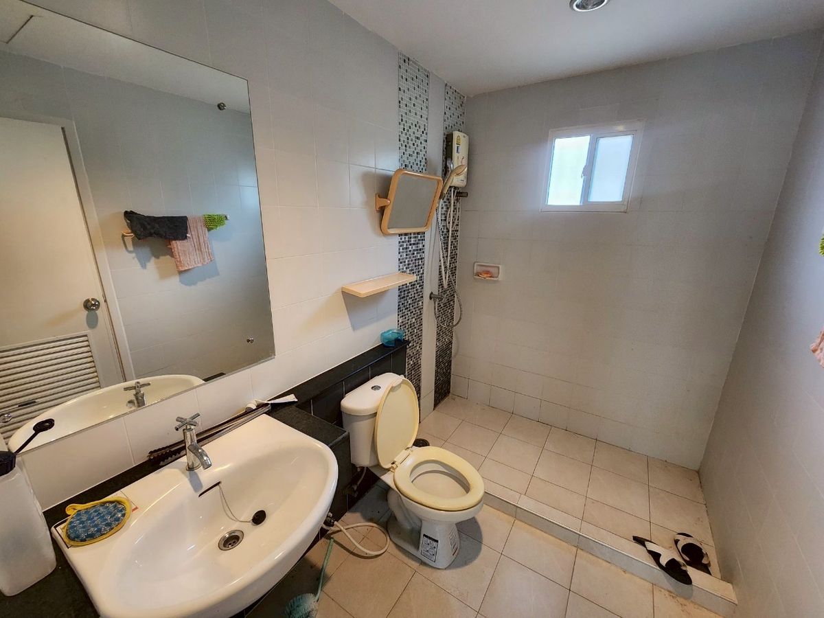 ขายบ้านมหาชัย สมุทรสาคร : บ้านเดี่ยว โครงการพฤกษาวิลเลจ 6 พระราม 2 - บางขุนเทียนชายทะเล บ้านพร้อมอยู่ ทำเลหน้าสวน ขนาด 50 ตารางวา 3 ห้องนอน ตำบลพันท้ายนรสิงห์ อำเภอเมืองสมุทรสาคร จังหวัดสมุทรสาคร