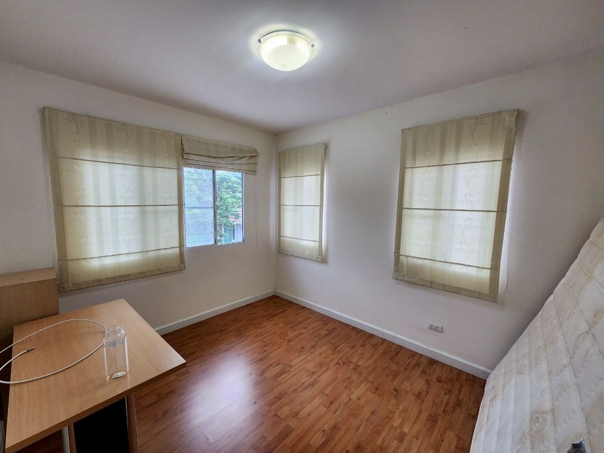 ขายบ้านมหาชัย สมุทรสาคร : บ้านเดี่ยว โครงการพฤกษาวิลเลจ 6 พระราม 2 - บางขุนเทียนชายทะเล บ้านพร้อมอยู่ ทำเลหน้าสวน ขนาด 50 ตารางวา 3 ห้องนอน ตำบลพันท้ายนรสิงห์ อำเภอเมืองสมุทรสาคร จังหวัดสมุทรสาคร