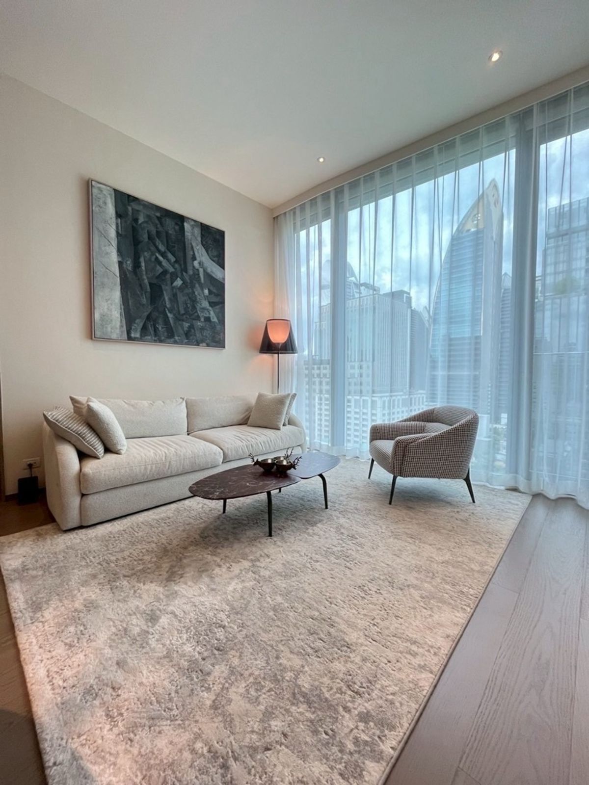 For RentCondoWitthayu, Chidlom, Langsuan, Ploenchit : 🌳 Rent a luxury condo 🌳scope, Lang Suan, 1Bedroom 2Bathroom, Usage 84SQ.M. Building B Ready to move in 🛋️🛋️🙏