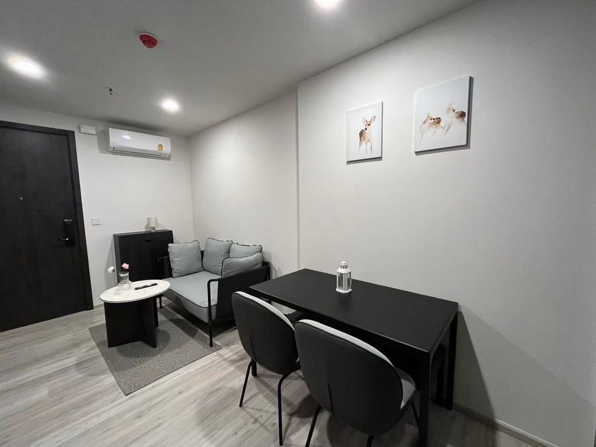For RentCondoRatchadapisek, Huaikwang, Suttisan : Condo for rent, XT Huai Khwang, complete