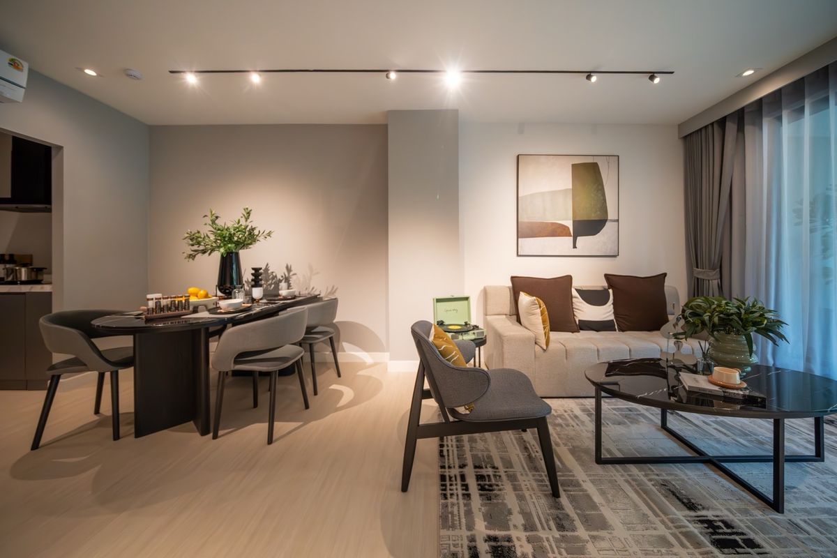 For SaleTownhomeRattanathibet, Sanambinna : 𝑴𝒂𝒕𝒕𝒆𝒓 Ngamwongwan — close to the BTS. 3 bedrooms, 3 bathrooms, 2 parking spaces, plus an 𝐄𝐱𝐜𝐥𝐮𝐬𝐢𝐯𝐞 promotion locked in for every deal. Call now 📱 092-808-8899