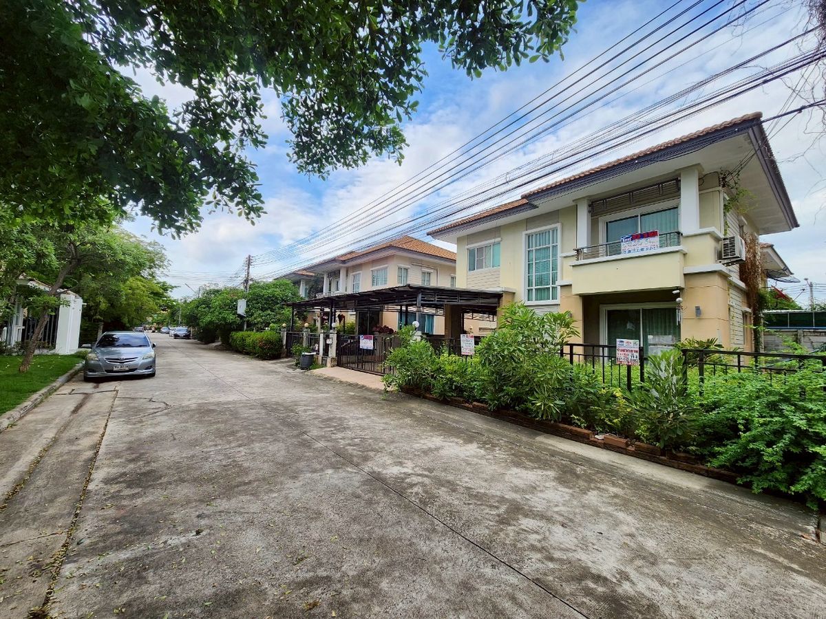 ขายบ้านมหาชัย สมุทรสาคร : บ้านเดี่ยว โครงการพฤกษาวิลเลจ 6 พระราม 2 - บางขุนเทียนชายทะเล บ้านพร้อมอยู่ ทำเลหน้าสวน ขนาด 50 ตารางวา 3 ห้องนอน ตำบลพันท้ายนรสิงห์ อำเภอเมืองสมุทรสาคร จังหวัดสมุทรสาคร