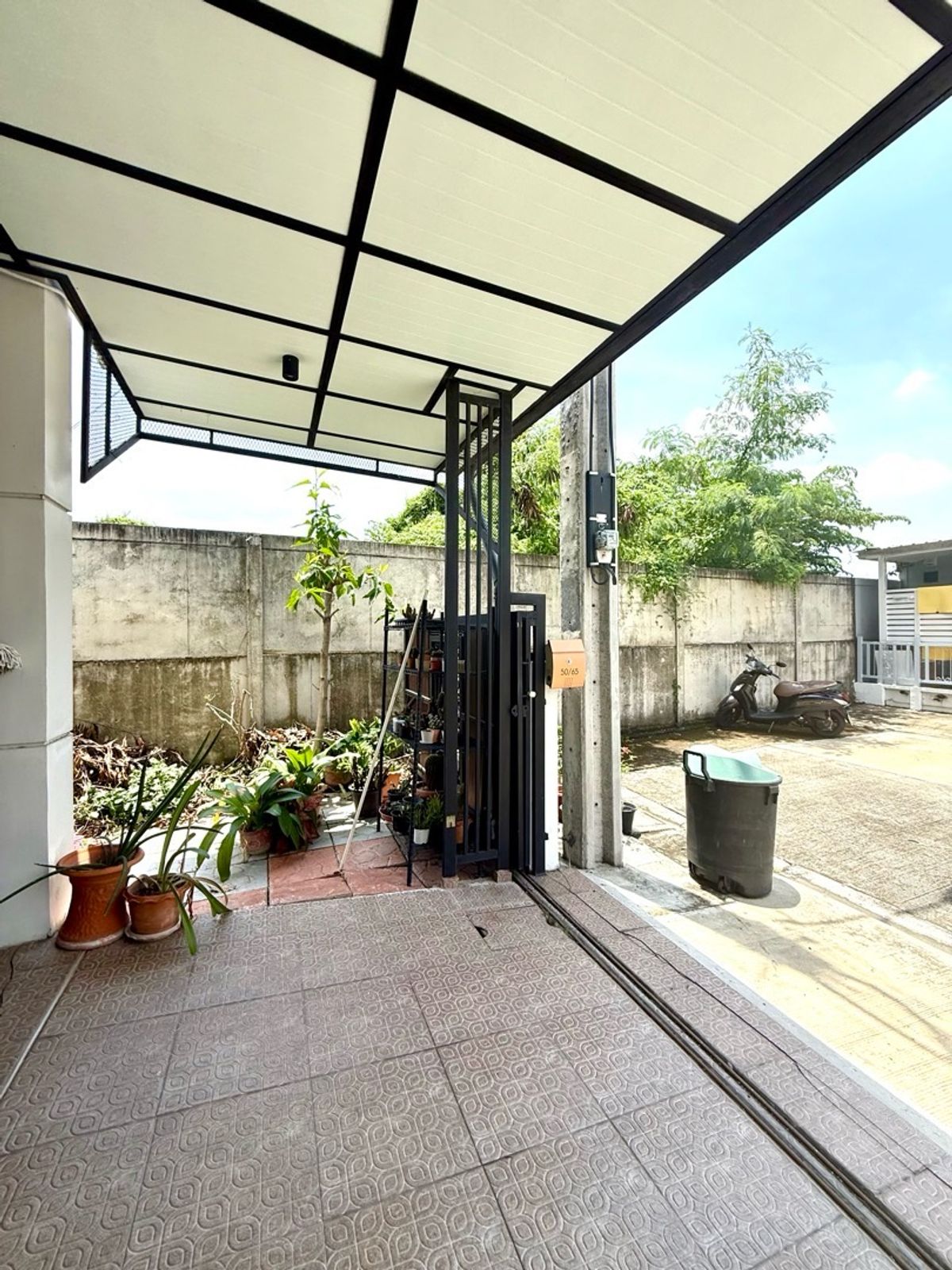 ขายทาวน์โฮมแจ้งวัฒนะ เมืองทอง : 💚ขายด่วนบ้านคุณหมอ ราคาสุดคุ้ม😍💰สุดยอดทำเลทอง ทาวน์โฮม หลังมุม 🏠