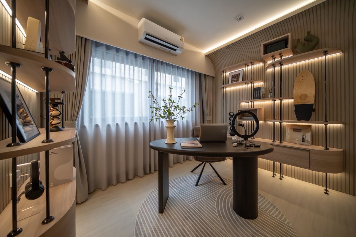 For SaleTownhomeRattanathibet, Sanambinna : 𝑴𝒂𝒕𝒕𝒆𝒓 Ngamwongwan — close to the BTS. 3 bedrooms, 3 bathrooms, 2 parking spaces, plus an 𝐄𝐱𝐜𝐥𝐮𝐬𝐢𝐯𝐞 promotion locked in for every deal. Call now 📱 092-808-8899