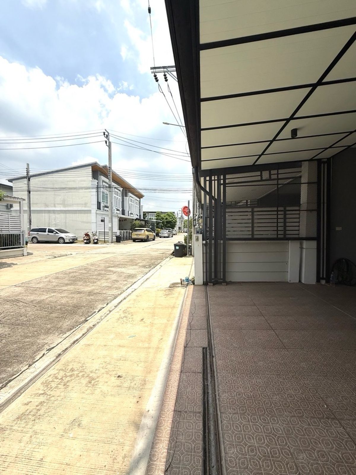 ขายทาวน์โฮมแจ้งวัฒนะ เมืองทอง : 💚ขายด่วนบ้านคุณหมอ ราคาสุดคุ้ม😍💰สุดยอดทำเลทอง ทาวน์โฮม หลังมุม 🏠