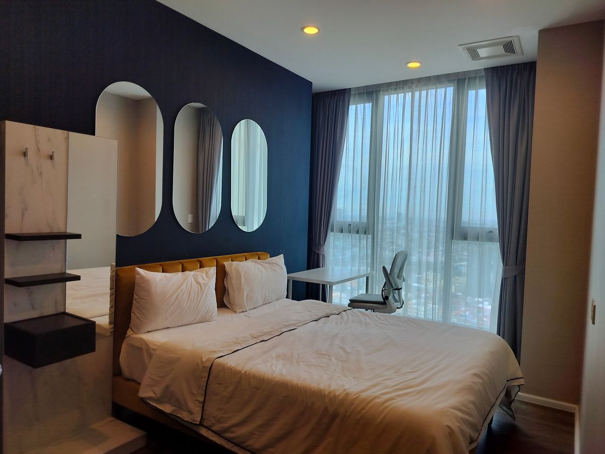 For RentCondoOnnut, Udomsuk : 📍🌿one Bed Essence for rent 18000 baht F40