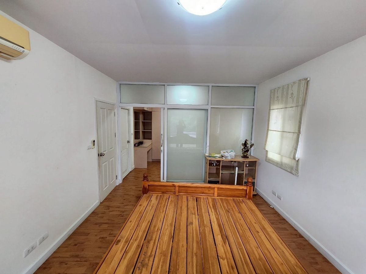 ขายบ้านมหาชัย สมุทรสาคร : บ้านเดี่ยว โครงการพฤกษาวิลเลจ 6 พระราม 2 - บางขุนเทียนชายทะเล บ้านพร้อมอยู่ ทำเลหน้าสวน ขนาด 50 ตารางวา 3 ห้องนอน ตำบลพันท้ายนรสิงห์ อำเภอเมืองสมุทรสาคร จังหวัดสมุทรสาคร