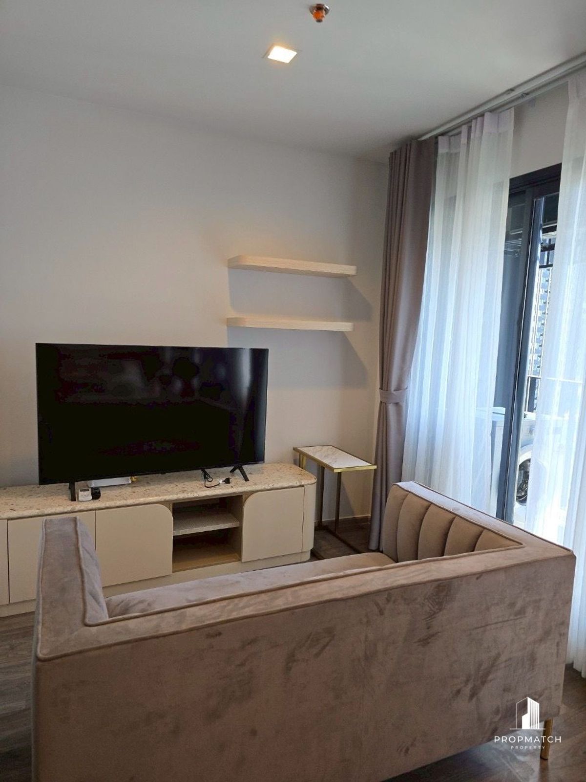 ให้เช่าคอนโดลาดพร้าว เซ็นทรัลลาดพร้าว : ✨Flash Deal ✨Life Ladprao Valley( 1Bed 1Bath 28.51SQM.) แต่งครบพร้อมอยู่ !! เพียง 18,000บาทต่อเดือน Tel.0981315848 @propmatch
