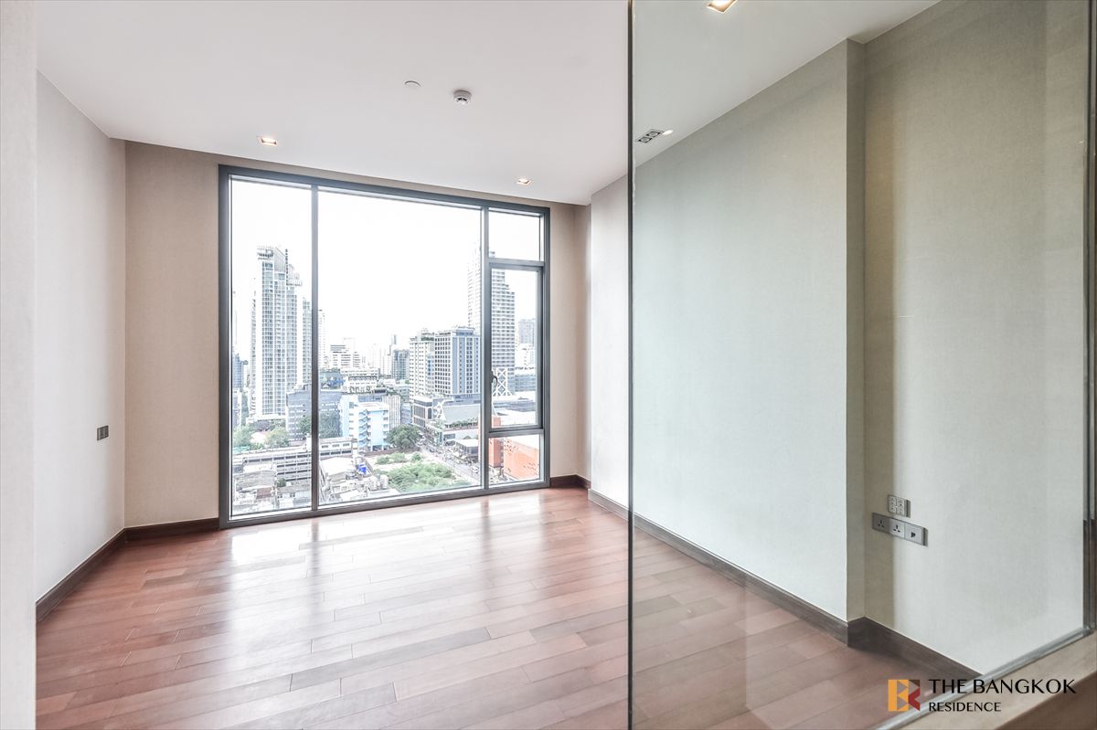 For SaleCondoNana, North Nana,Sukhumvit13, Soi Nana :   🔥 Luxury Unit Available Now! 🔥 Q1 Sukhumvit, Ultra Luxury near BTS nana 