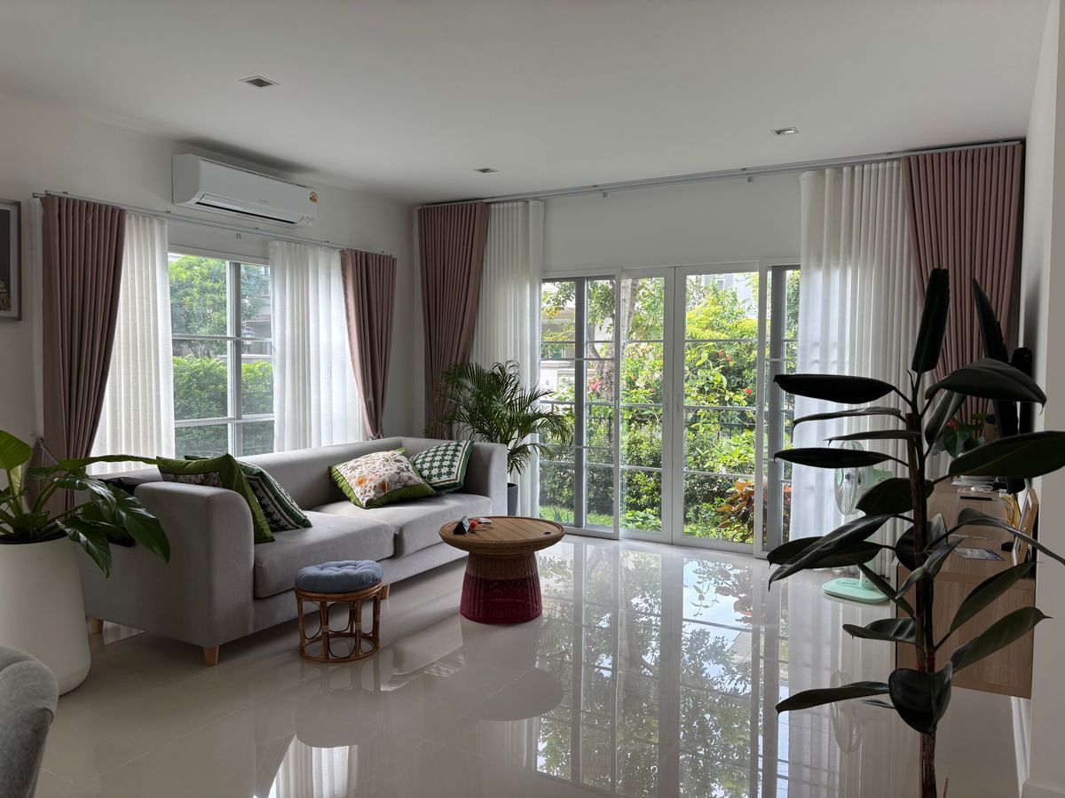 For RentHouseLadkrabang, Suwannaphum Airport : K-6415 for rent! Single house, Casa Grand Onnut - Ring Road ready